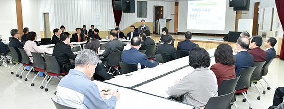 이재정교육감  화성오산 학교장과 소통