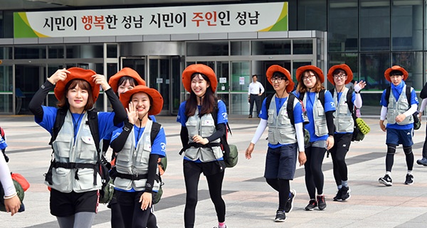 성남 대학생들 독도 향해 9박 10일 국토대장정 시작