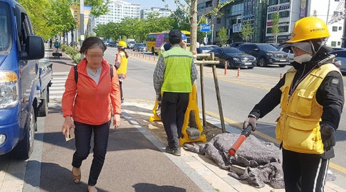 수원시, 1월 13~30일 보행안전도우미 100여 명 모집…양성교육 후 3월부터 배치