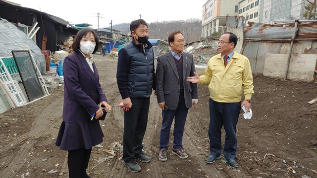 석수동 ‘불법매립 혼합폐기물(쓰레기)’ 정화작업 