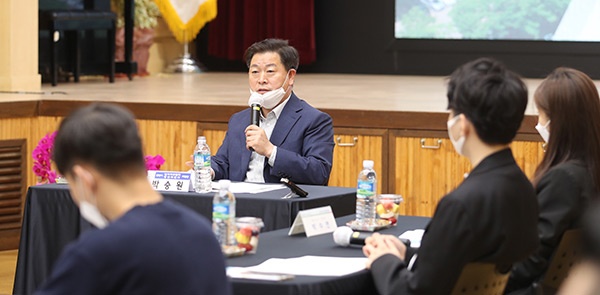 박승원 광명시장 “광명시와 시민에게 실질적 도움 되는 효율적 일자리 마련할 것”