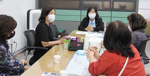 정윤경 위원장, 경기도 사립유치원 관계자들과 면담