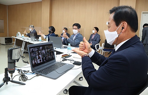 장현국 의장, 파주시청소년교육의회 청소년과 ‘코로나19형 온라인 정담회’ 진행