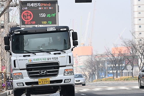 수원시, ‘고농도 미세먼지 비상저감조치’ 발령에 따라 긴급대응 조치