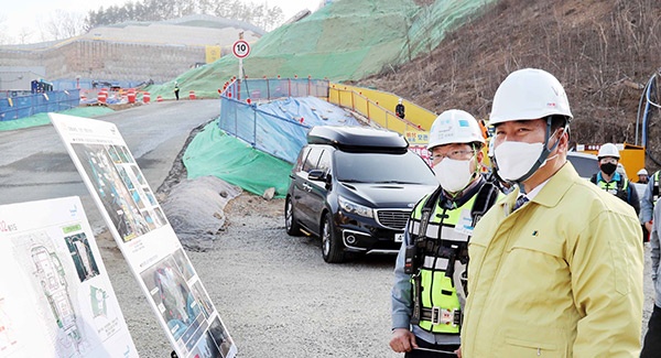  “산지 개발 대규모 건설 현장 산사태·홍수 등 재해 예방 철저” 강조 