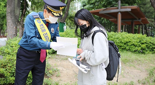 오산경찰서, 민·관·경 합동 개인형이동장치[PM] 안전수칙 및 개정법 홍보 캠페인 실시