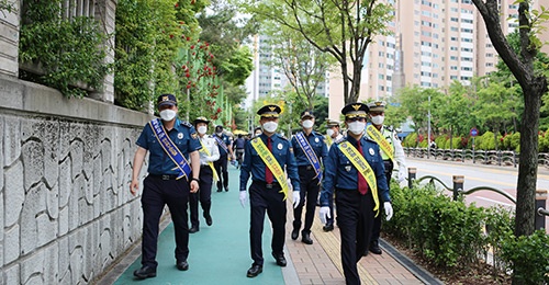 오산경찰서, 민·관·경 합동 개인형이동장치[PM] 안전수칙 및 개정법 홍보 캠페인 실시