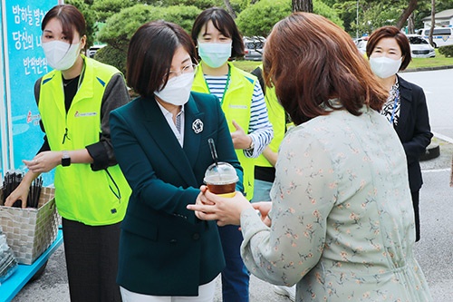 안성시, 생명사랑 캠페인 ‘찾아가는 힐링 카페’ 개최