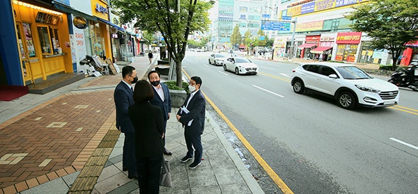 화성시의회 원유민 의장 반송동 교통관련 민원 현장방문