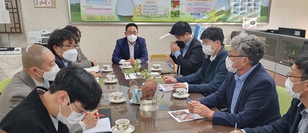 오진택 부위원장, 노진초등학교의 그린스마트 미래학교 원활한 추진을 위한 정담회 개최