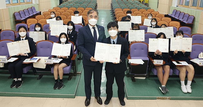 포천시 갈월중학교 학생들, 오늘은 내가 1일 도의원