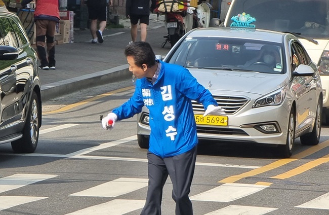 김성수 도의원 후보, ‘안양시청 만안이전’ 만안구를 행정도시로	