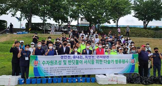 전국자연보호중앙회 광주시지회, 수자원 조성 및 반딧불이 서식을 위한 다슬기 방류