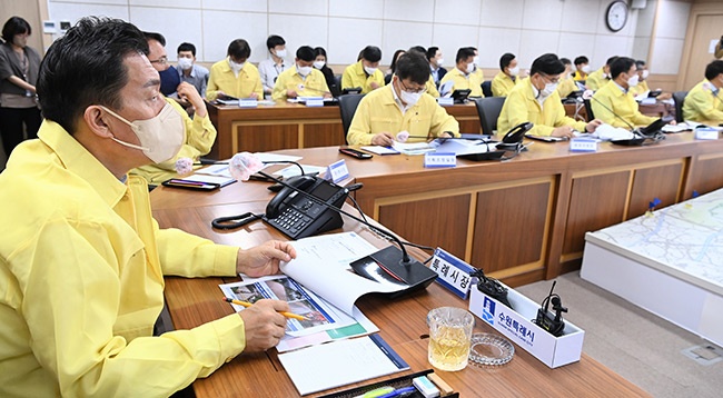 이재준 수원특례시장, 집중호우 피해현장 점검하며 임기 시작