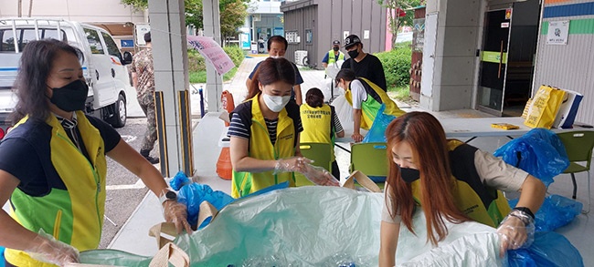 오산 중앙동 분리배출 인식개선‘투명페트병·종량제 봉투 교환’