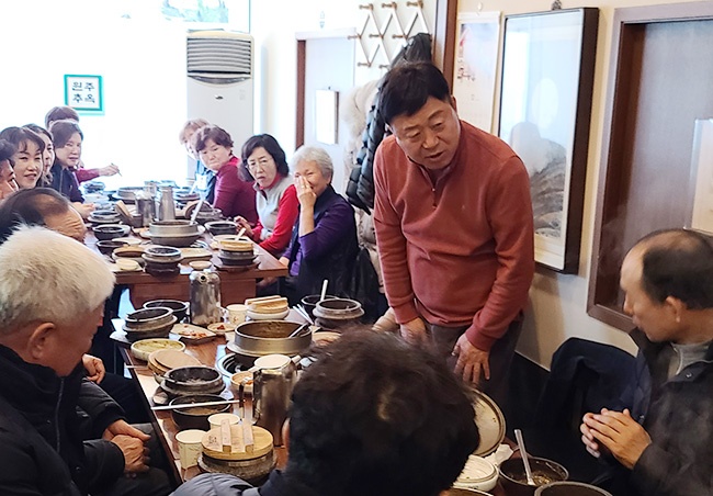 김영식 고양시의회의장, 청원경찰 및 청사관리근로자들과 오찬 간담회