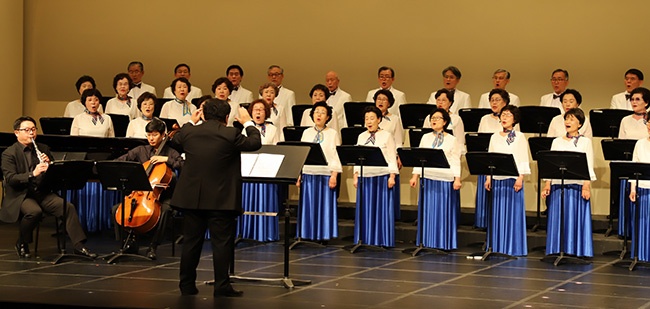 고양시덕양노인종합복지관, 한살매합창단 음악회 개최