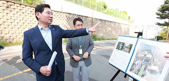 이상일 용인특례시장의 계속되는 생활밀착형 행보…구성중·고 방문해 소통 활동 펼쳐