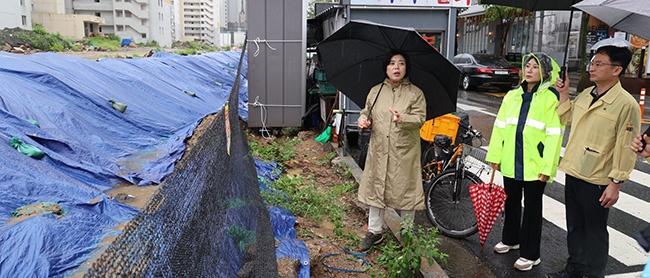 과천시, 태풍 ‘카눈’ 대비 재난안전대책본부 본격 가동