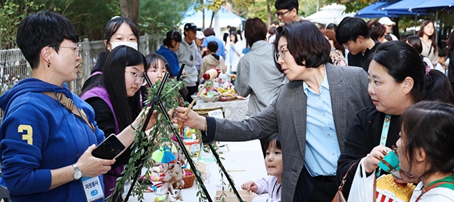 안성시, 공도권역 첫 나눔의 녹색장터 풍성한 마무리