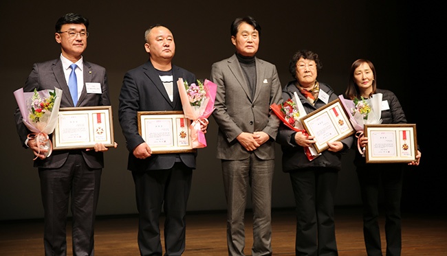 군포시늘푸른노인복지관, 제9회 후원자 및 자원봉사자 감사송년행사 ‘늘푸른의 러브레터’ 진행