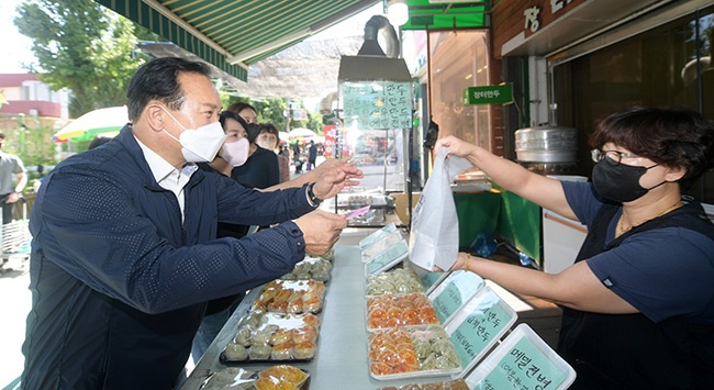 이권재 오산시장 추석 맞아 오색시장 방문