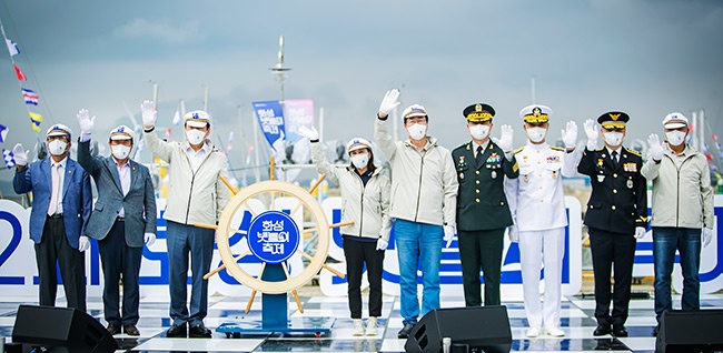 화성시의회, 제12회 화성 뱃놀이 축제 현장 찾아 