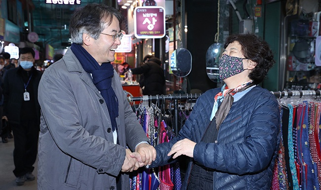 이동환 고양시장, 설맞이 전통시장 민생탐방