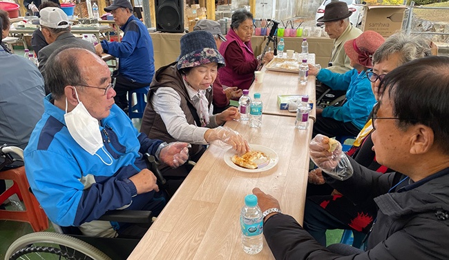 광주시 치매안심센터, 치매 환자와 가족 대상 ‘지역 명소 힐링 나들이’ 운영